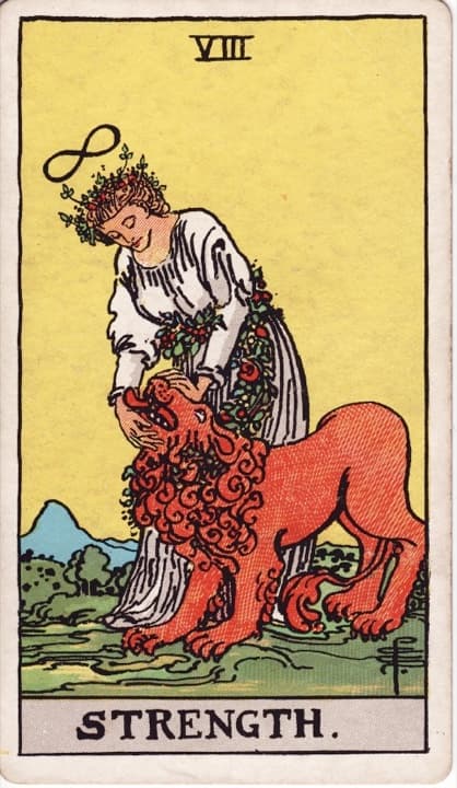 Güç tarot kartı